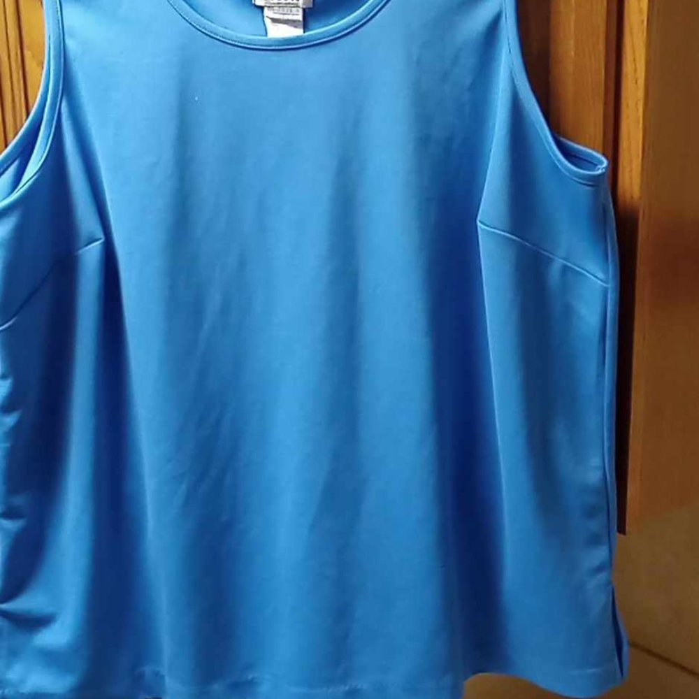 CHEKSEA STUDIO WOMENS TANK TOP SIZE 22W
